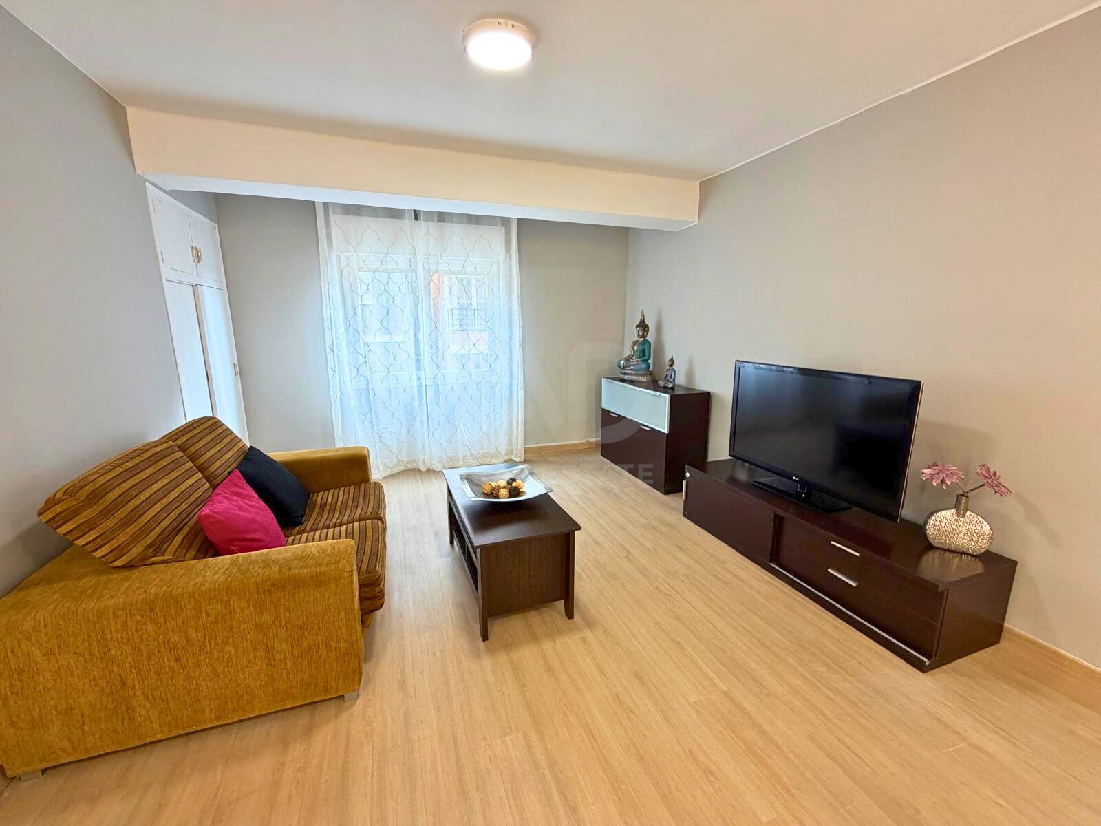 3 bedroom apartment - 90 m2