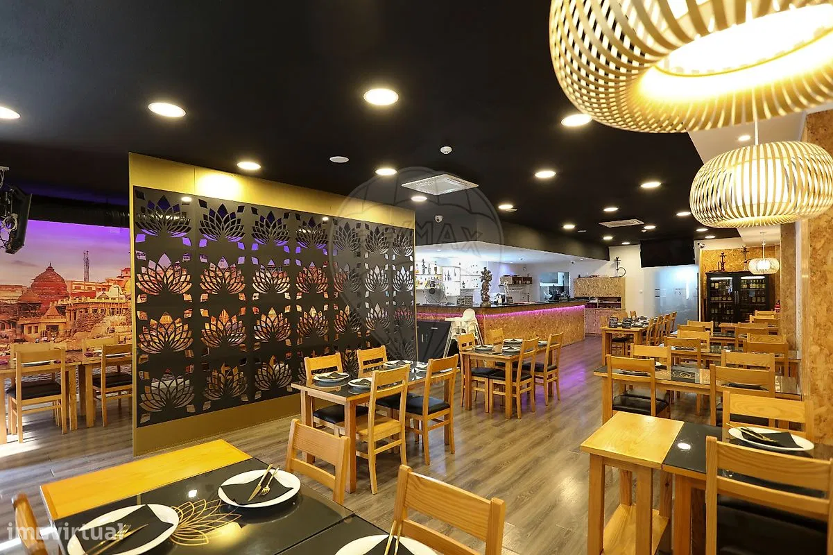 Commercial for sale, Lisboa (Odivelas, Portugal)