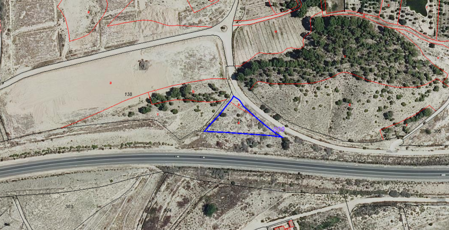 Rustic Land for Sale in Villajoyosa, Alicante - €53,000