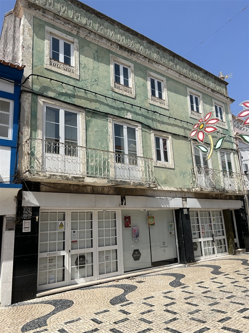 Building for sale, Setúbal, Montijo, Montijo e Afonsoeiro, Portugal (Montijo e Afonsoeiro, Portugal)