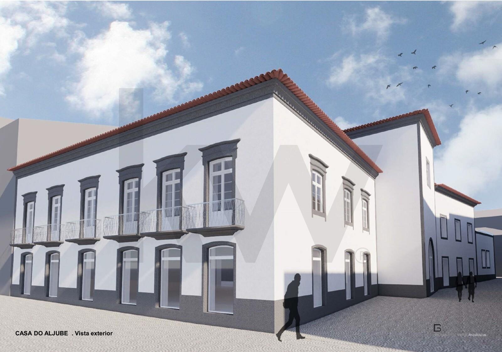 3-story building intended for commerce and services | Ponta Delgada | São Miguel Island | Azores