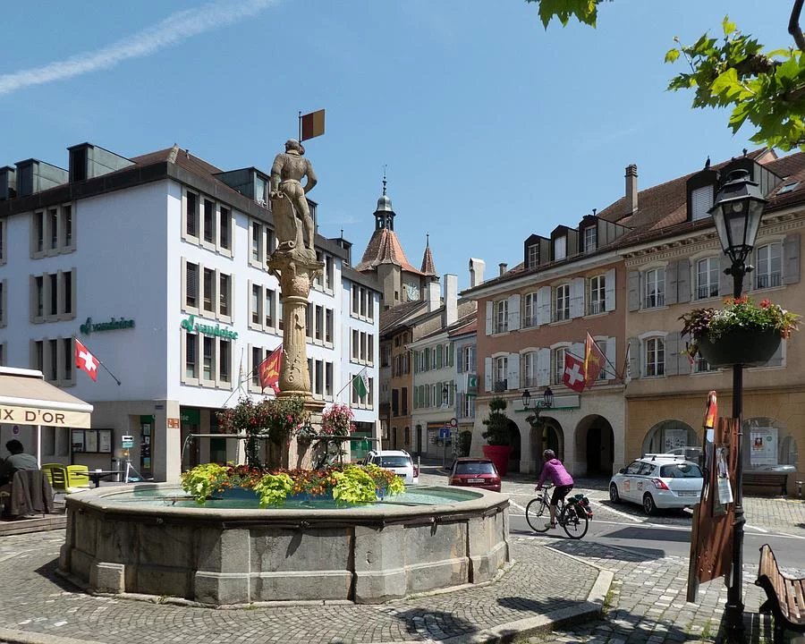 Unique Property in the Heart of Orbe with Modern Comfort