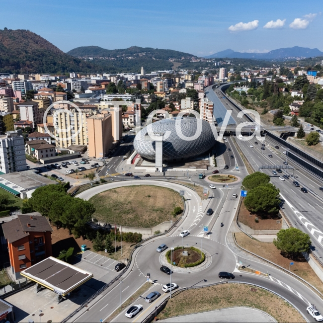 INVESTMENT - Chiasso - Income buildings