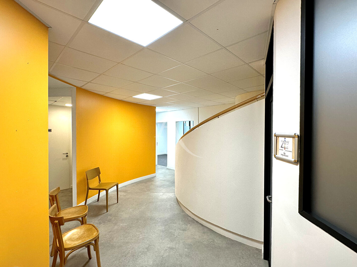 Building for sale in Saint-Gilles-Croix-de-Vie, France