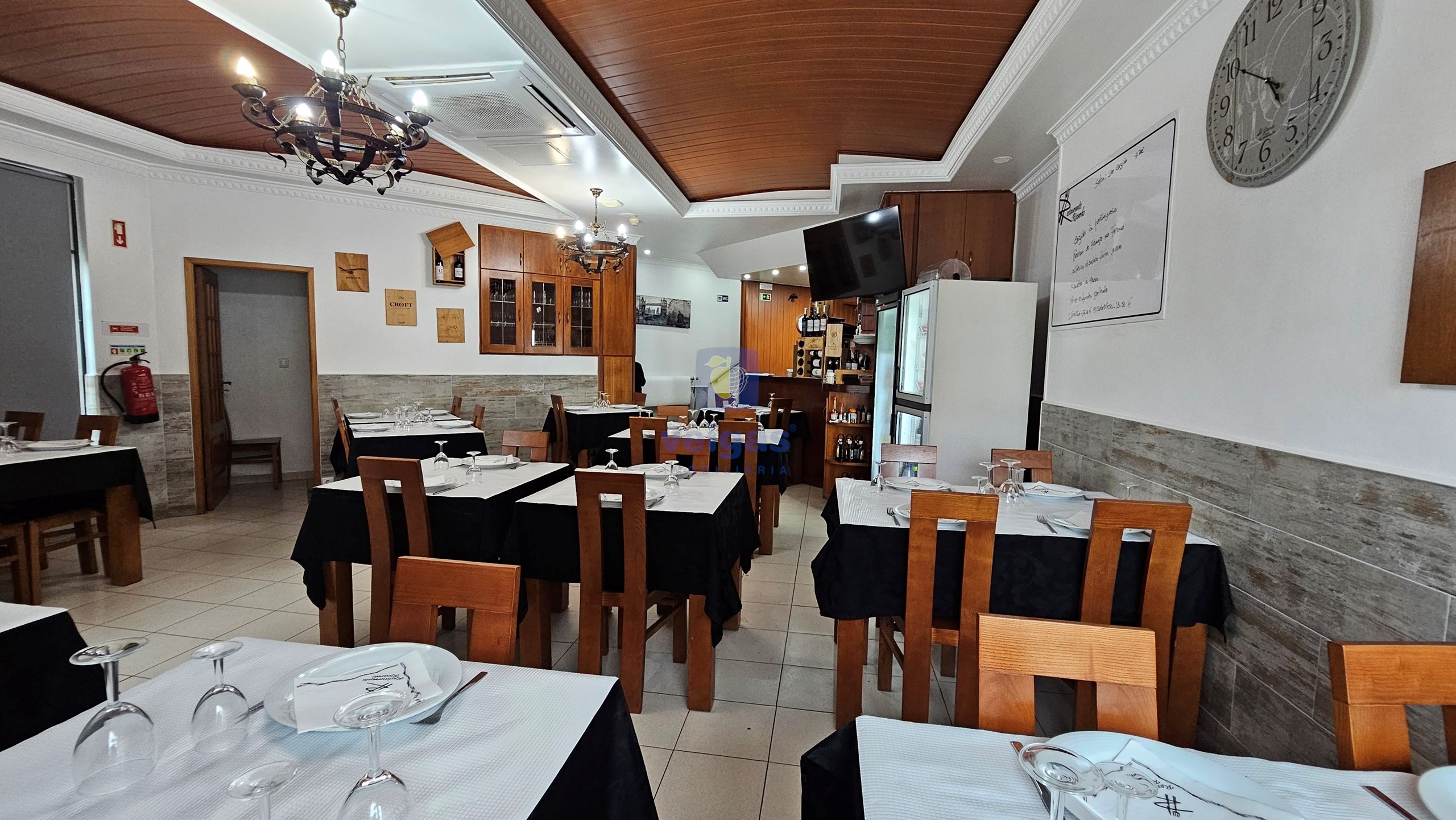 Well Located Restaurant with Terrace and Established Customer Portfolio