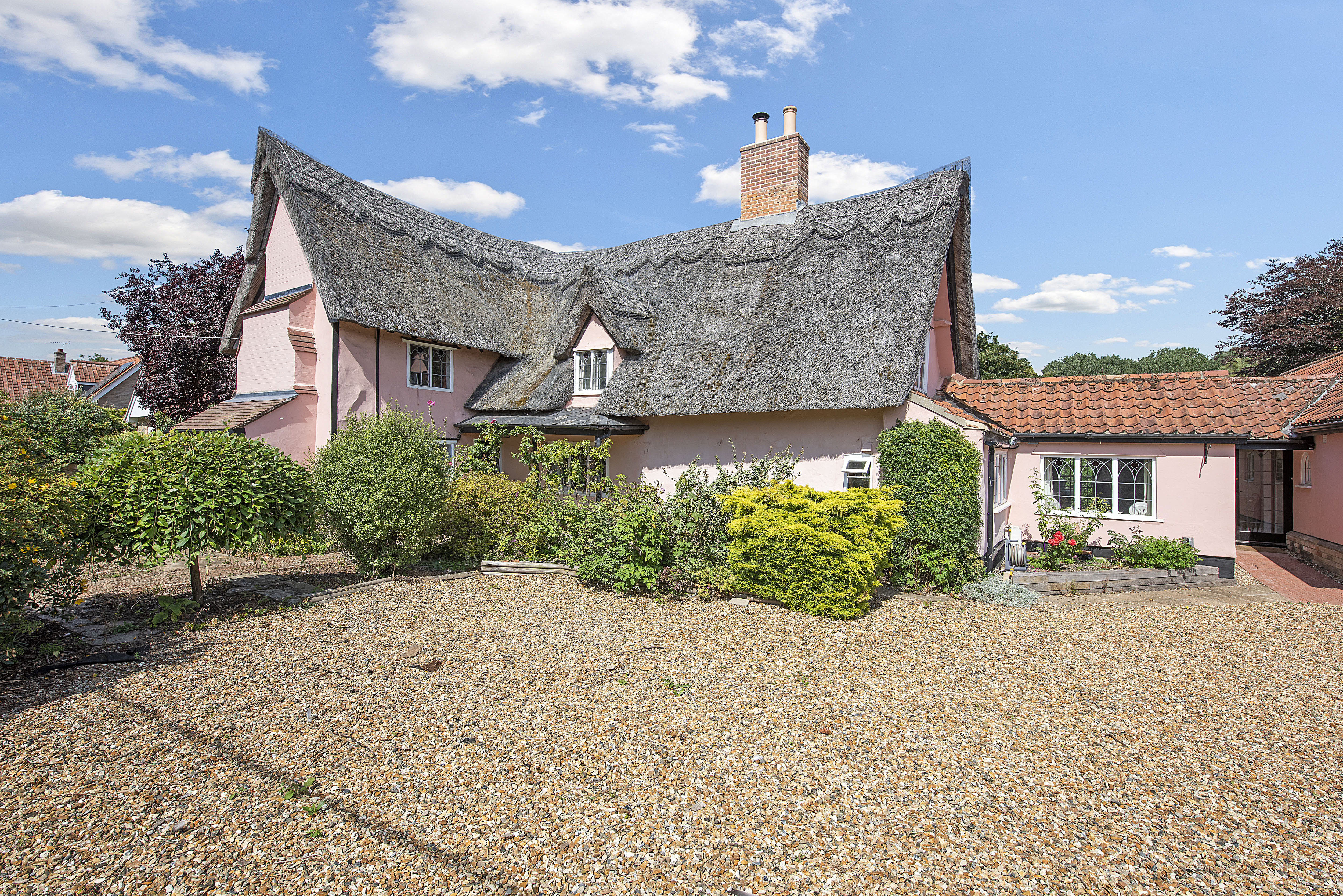 Detached House: for sale in Barton Mills Bury St. Edmunds