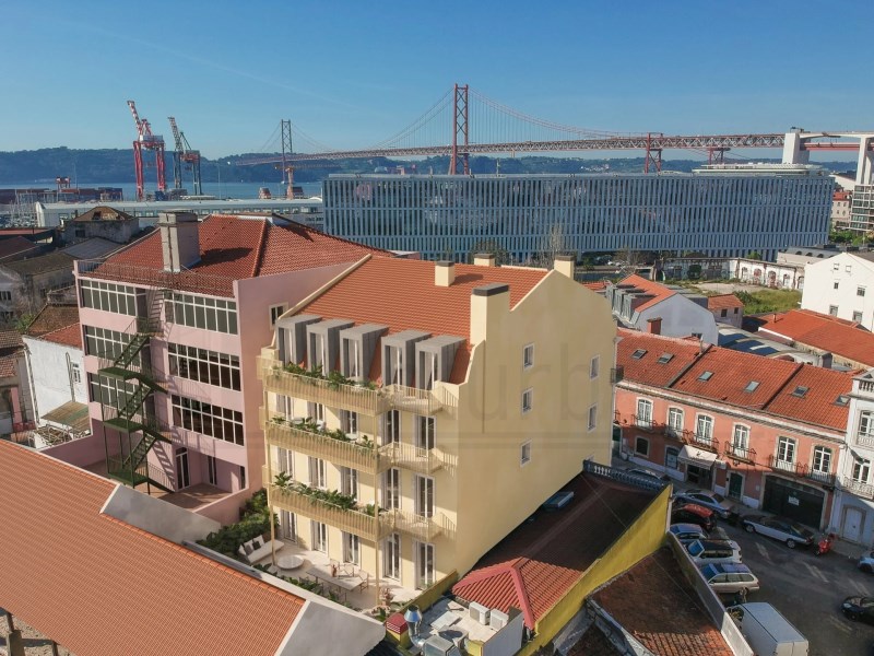 Building in Alcântara