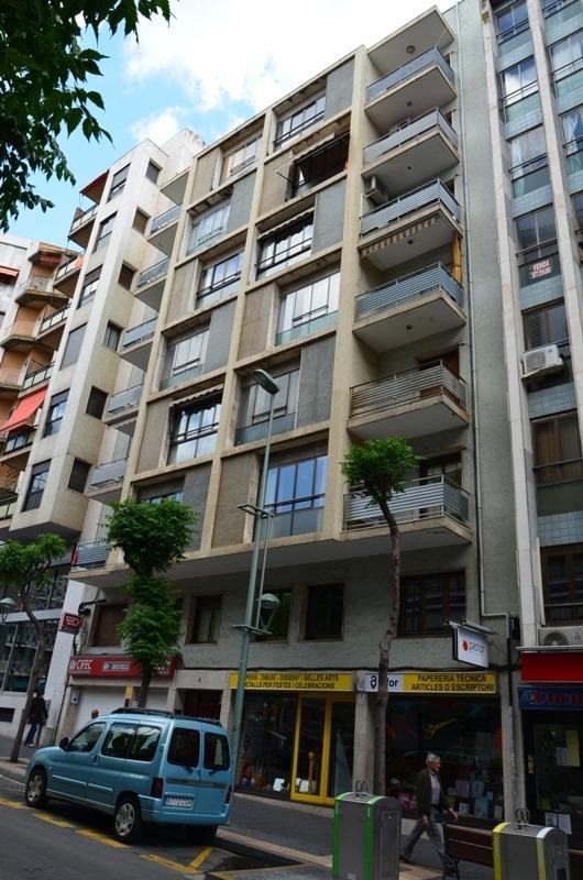 Commercial premises for sale in Tarragona – Calle Padre Palau