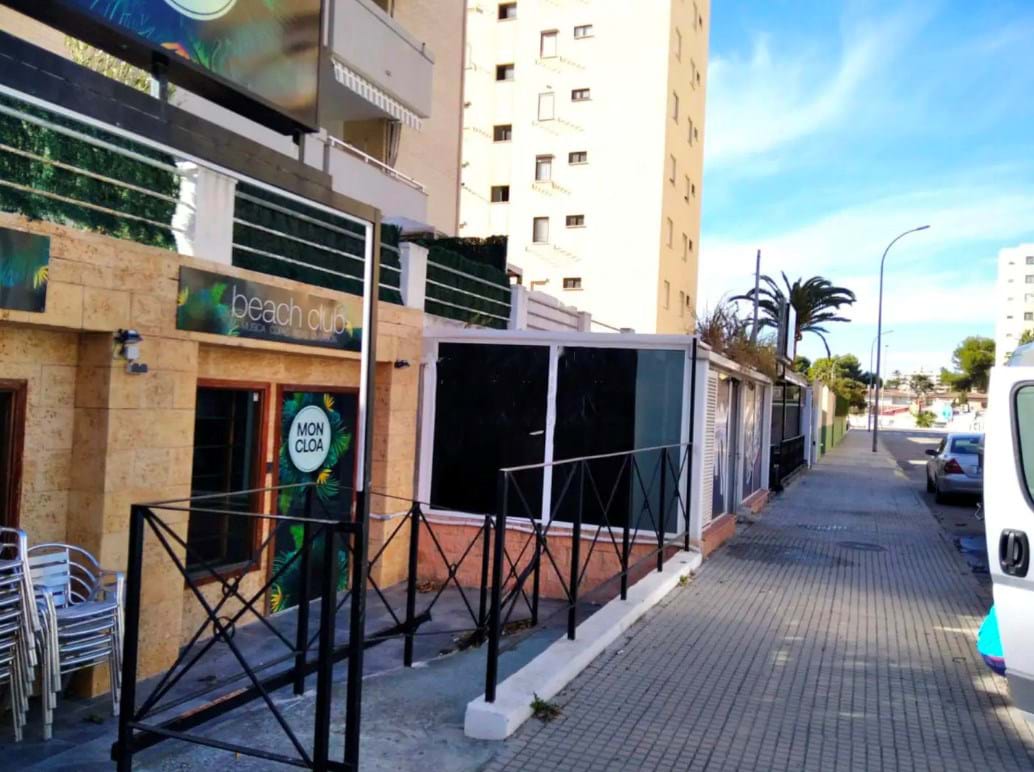 Commercial Premises for sale in Calle Camp De Morvedre Nº 49 Gandia