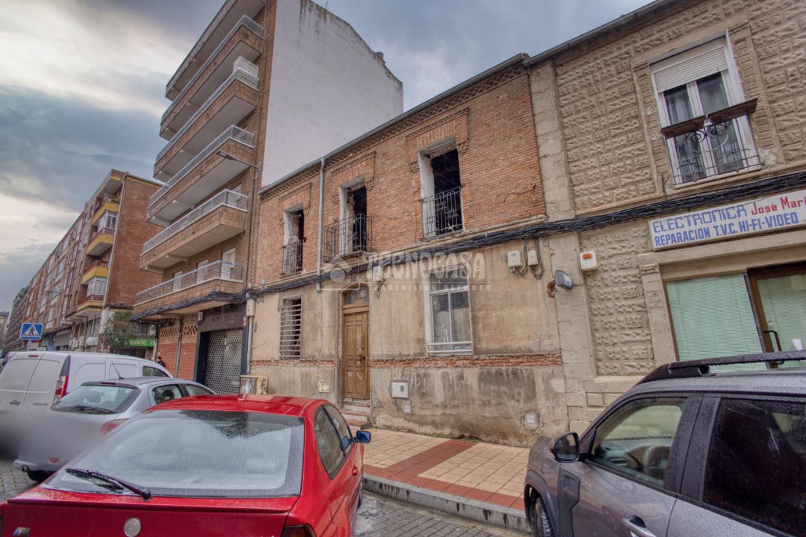 Building for sale in Valladolid, Spain