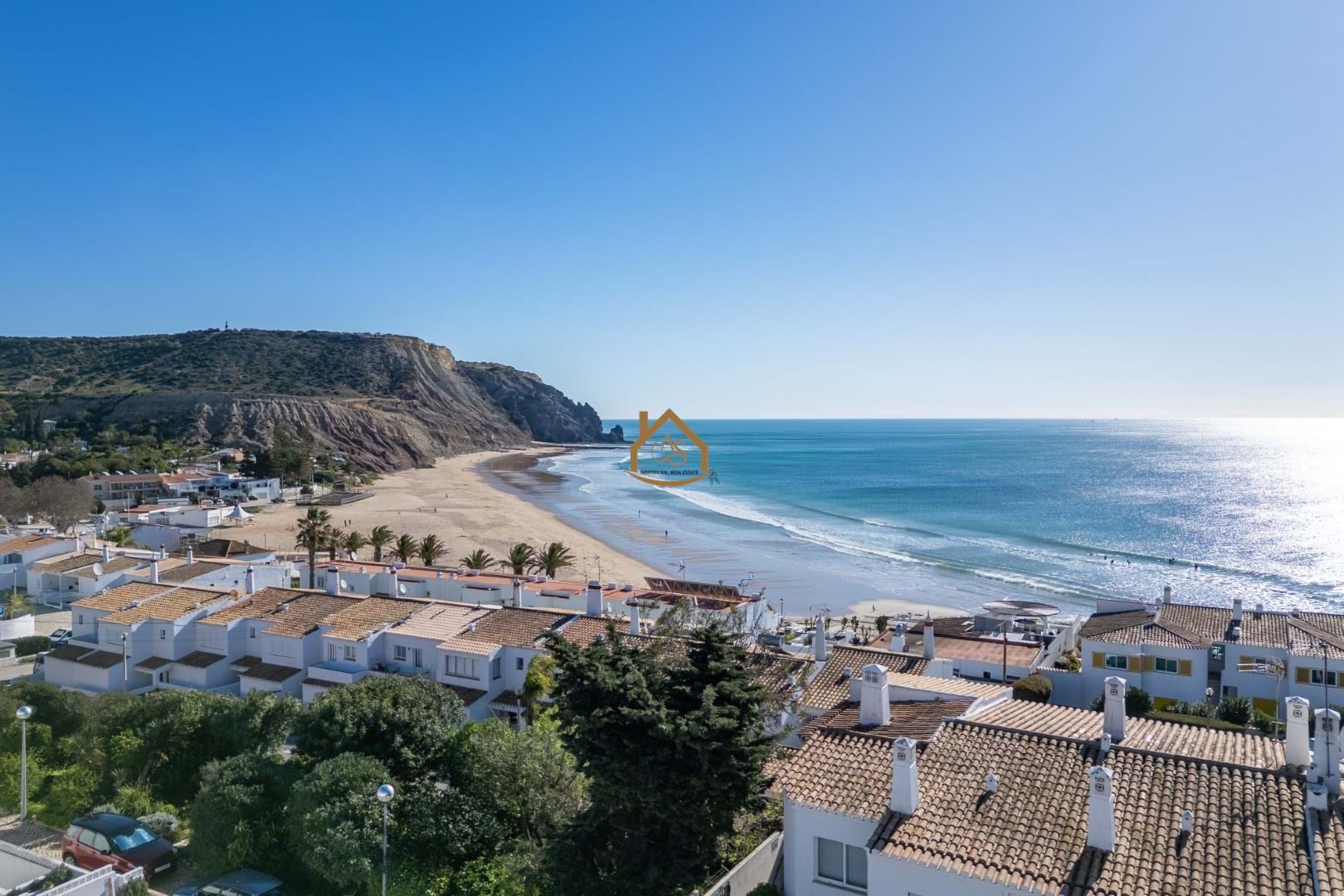 Modern 2 Bed duplex apartment 3 min from beach, with sea view in Praia da Luz for sale