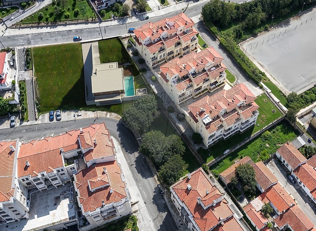 Land Plot for sale in Caldas da Rainha, Portugal