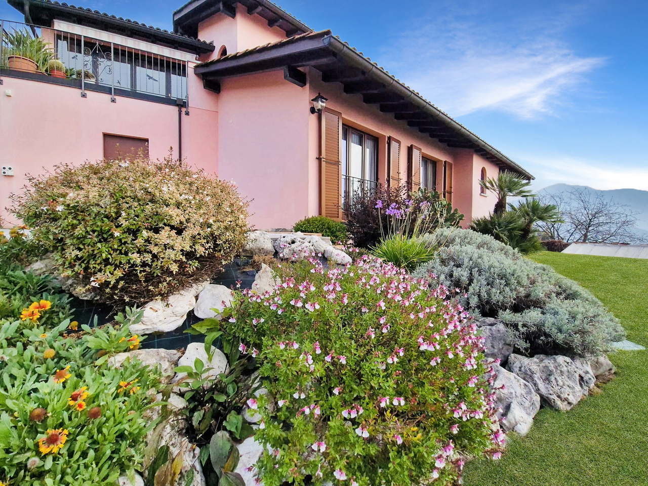 Style & comfort in a prime location with lake views