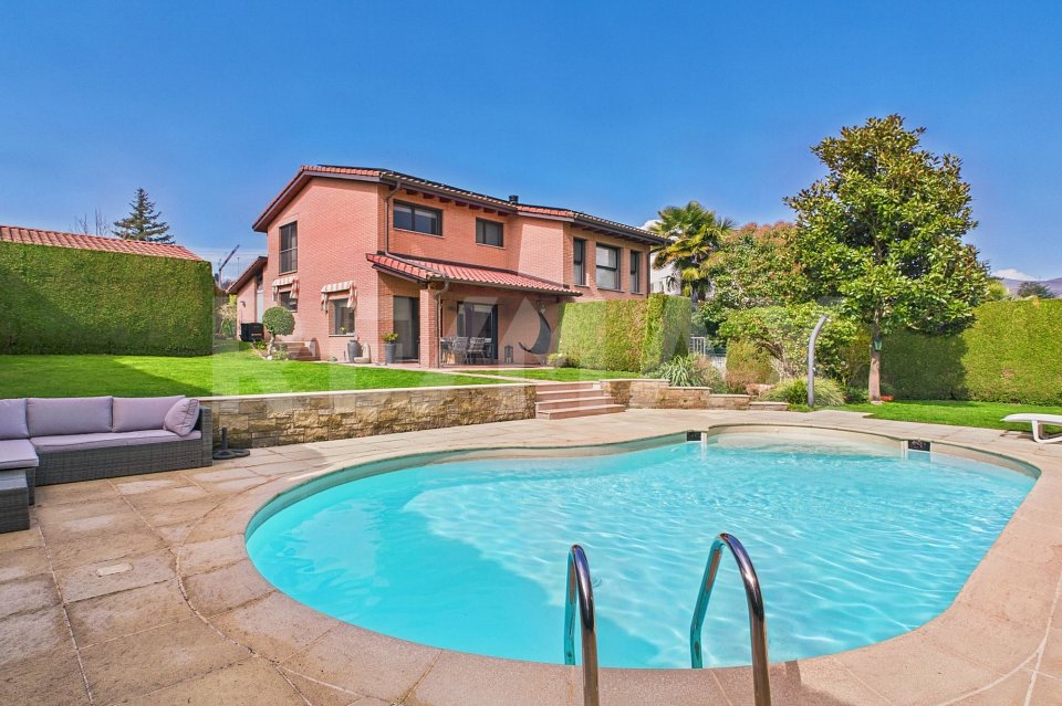 La villa che sa di estate, tutto lanno