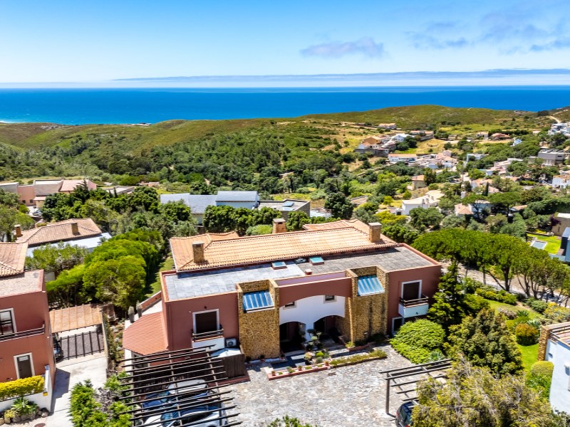 4-Bedroom Villa | Cascais