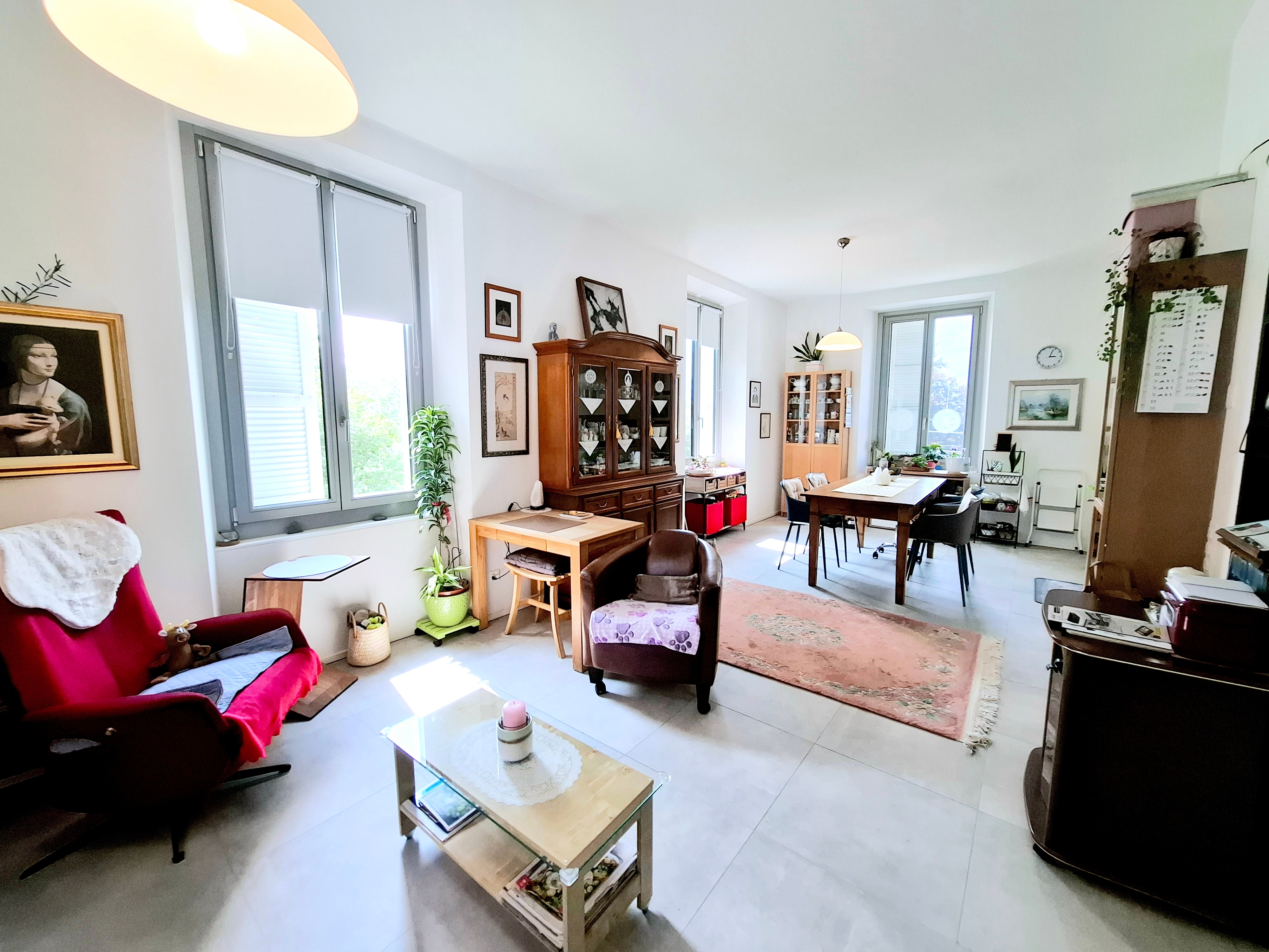 Moderno appartamento cittadino a Bellinzona, TI