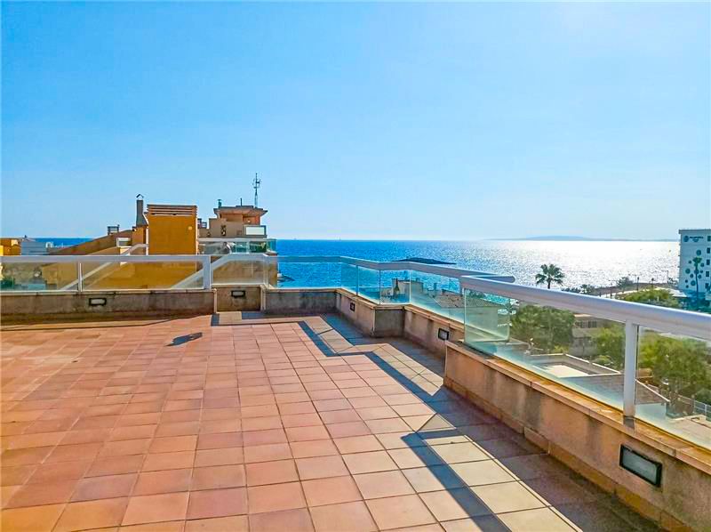 Condo for sale in Municipality of Palma, Spain
