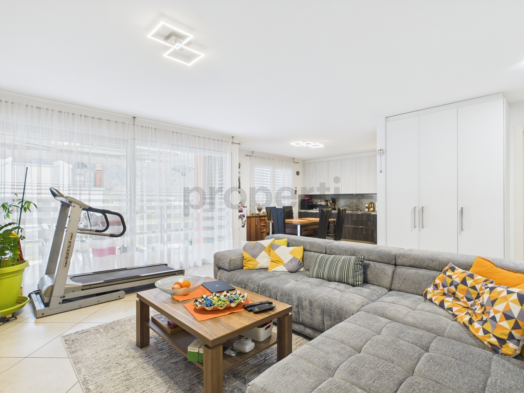 Appartamento 4,5 locali in zona tranquilla e ben servita a Cadenazzo