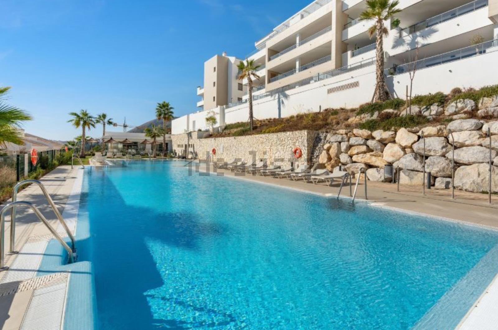 Condo for sale in Municipality of Benalmádena, Spain