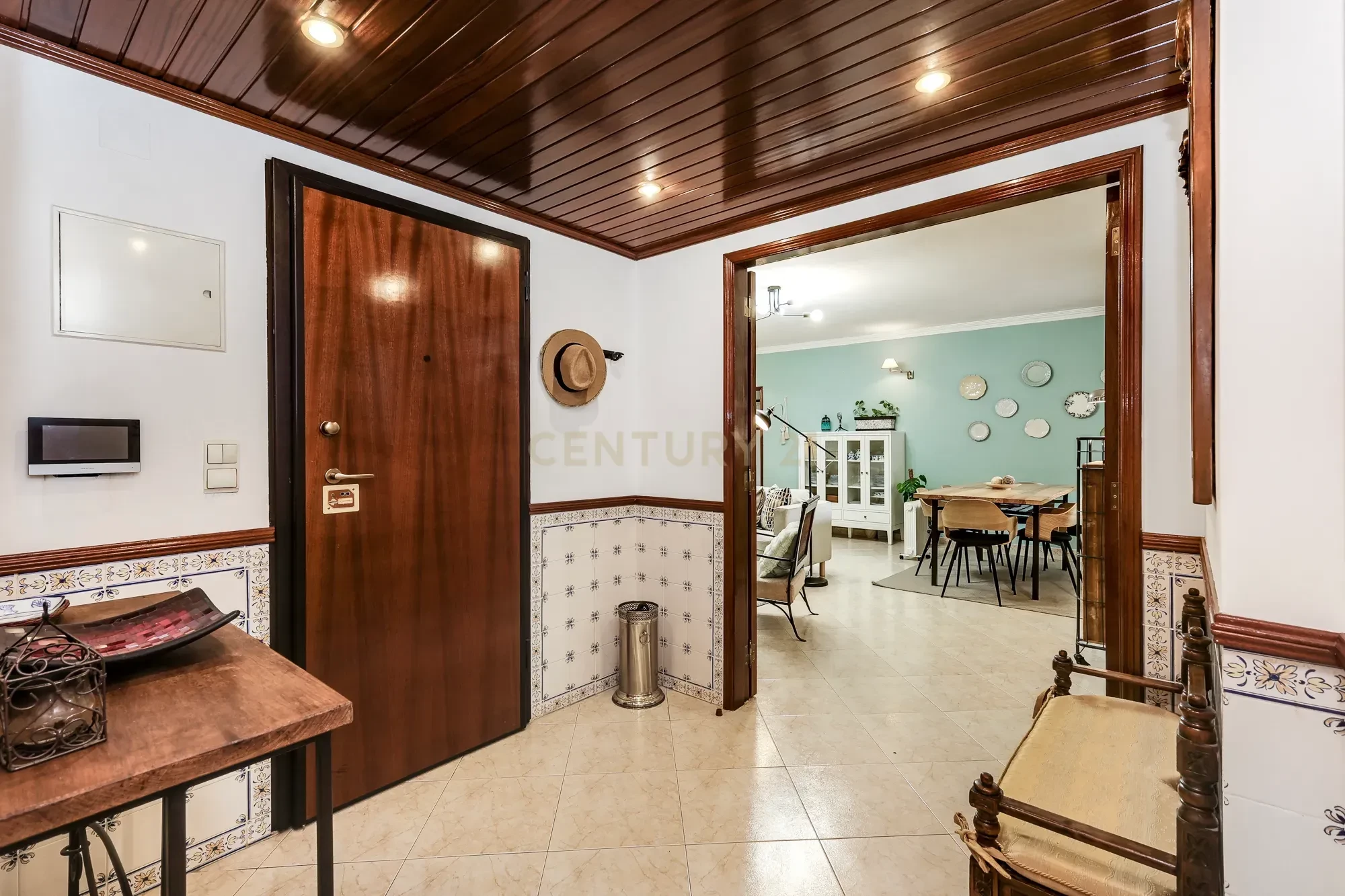 4-bedroom apartment in Monte Abraão