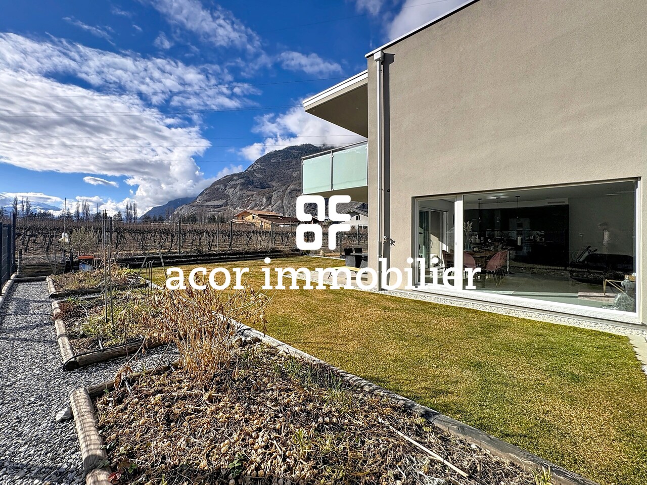 Vétroz - Modern 41/2 villa with large garden