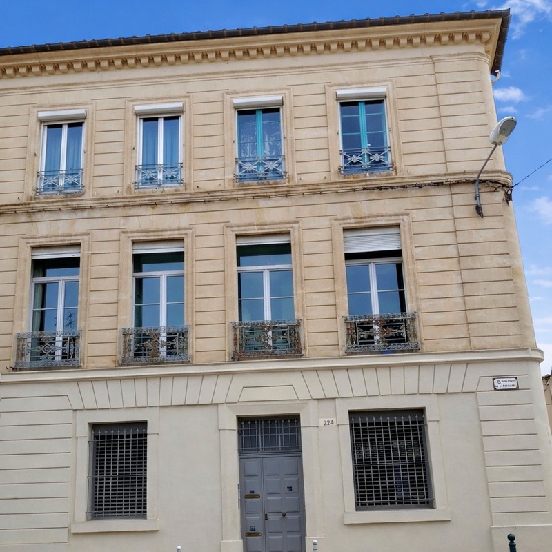 Professional premises/office of 26.5 m² – Potential and profitability – Lunel