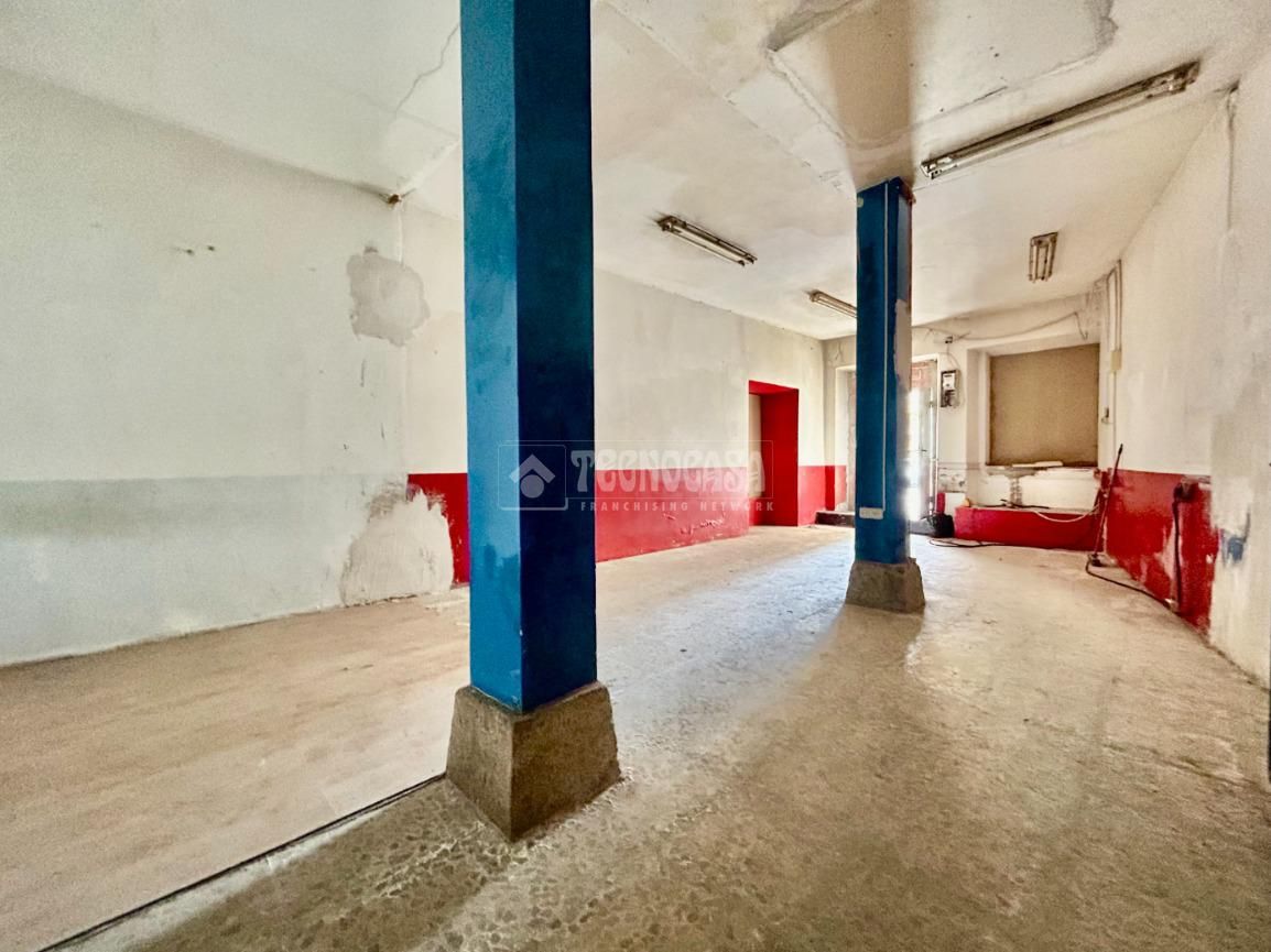Commercial for sale in Santander, Spain
