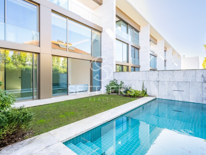 3+1 Bedroom House - Cascais