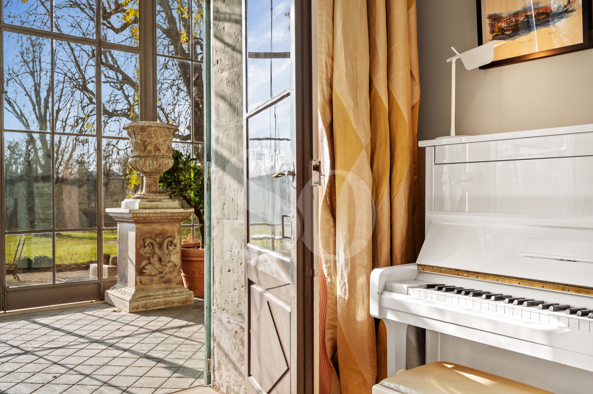 Exceptional Estate in a Private Park, Cologny