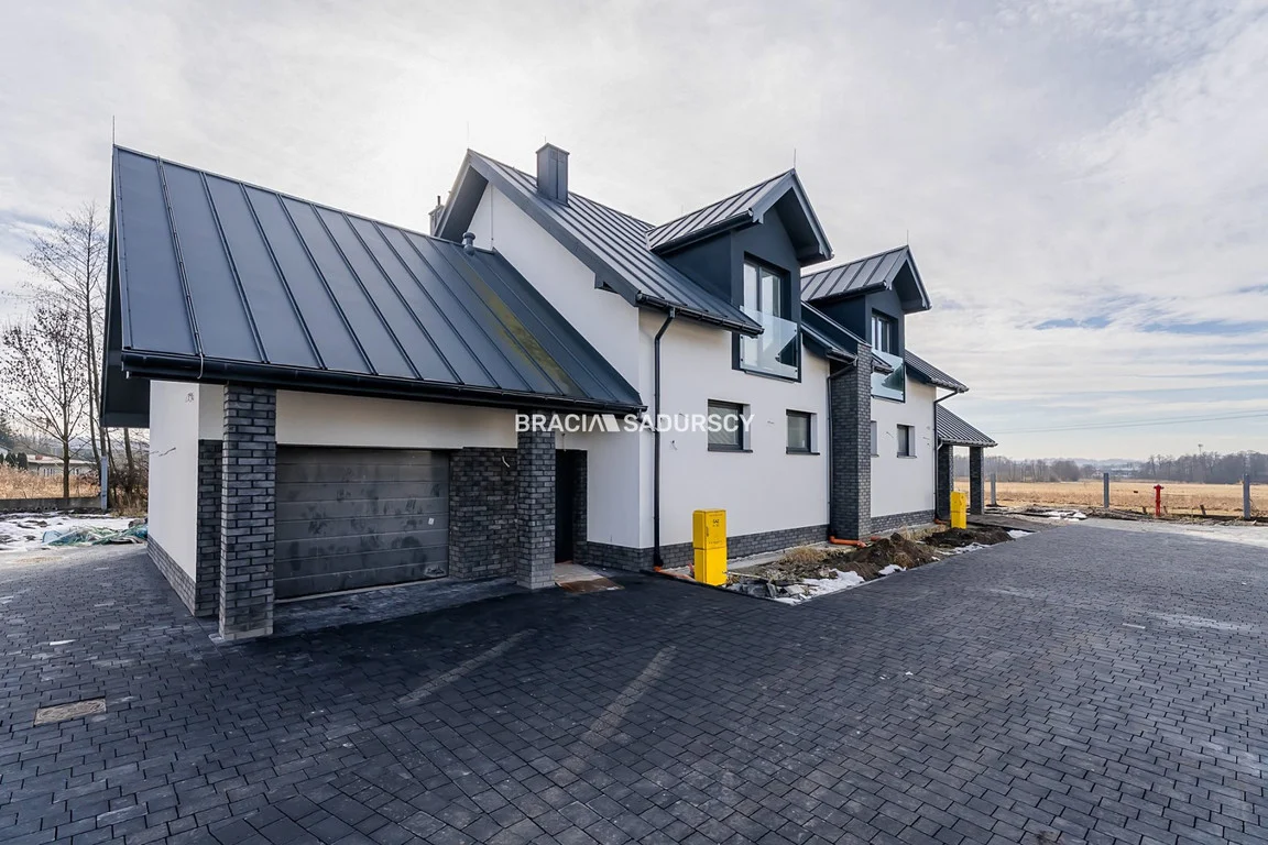 Home for sale, małopolskie krakowski , Willowa (Gmina Wielka Wieś, Poland)