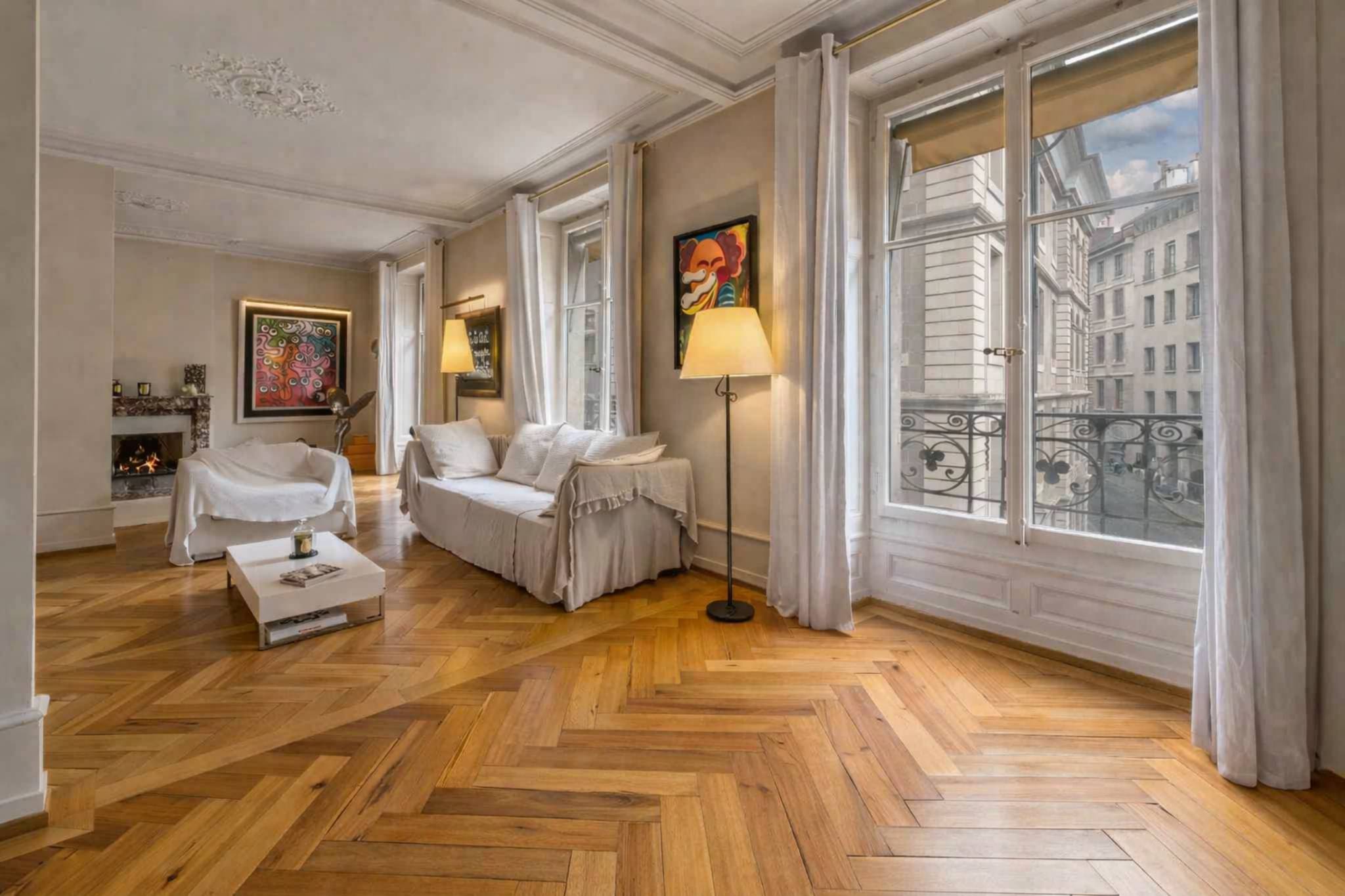 Magnificent apartment in the Old Town