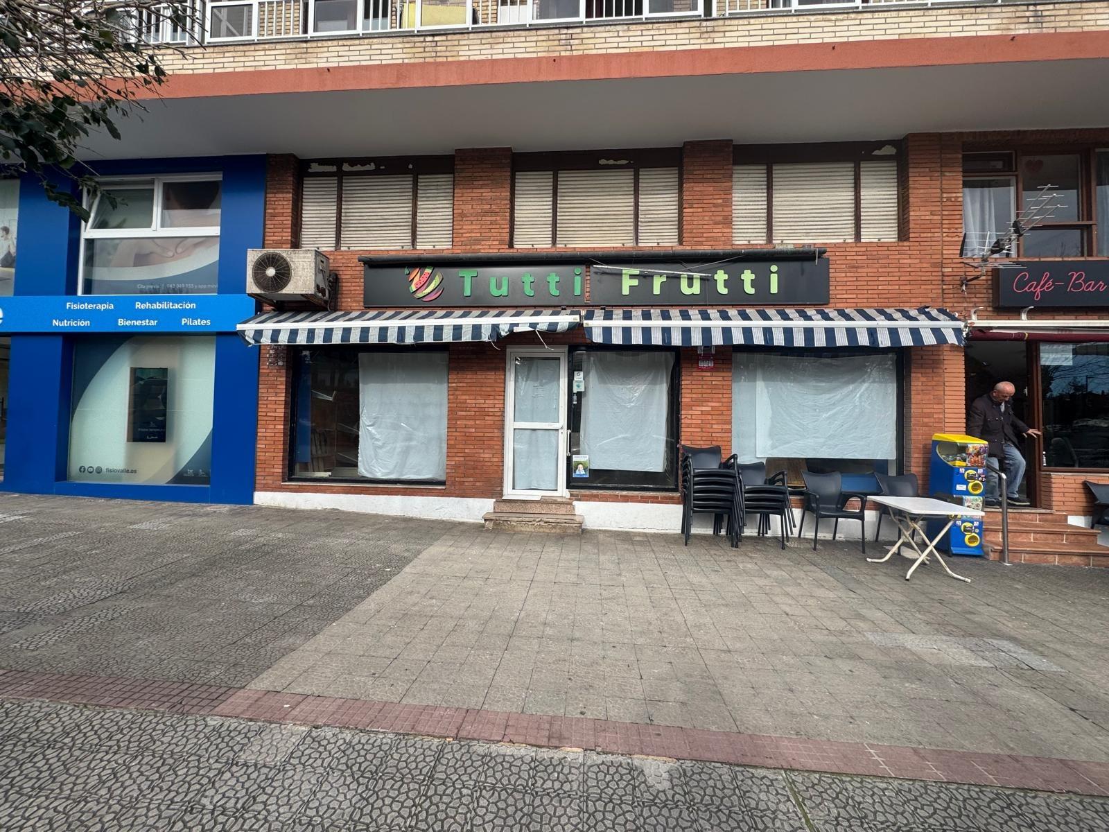 TWO-STOREY COMMERCIAL PREMISES IN GENERAL DÁVILA