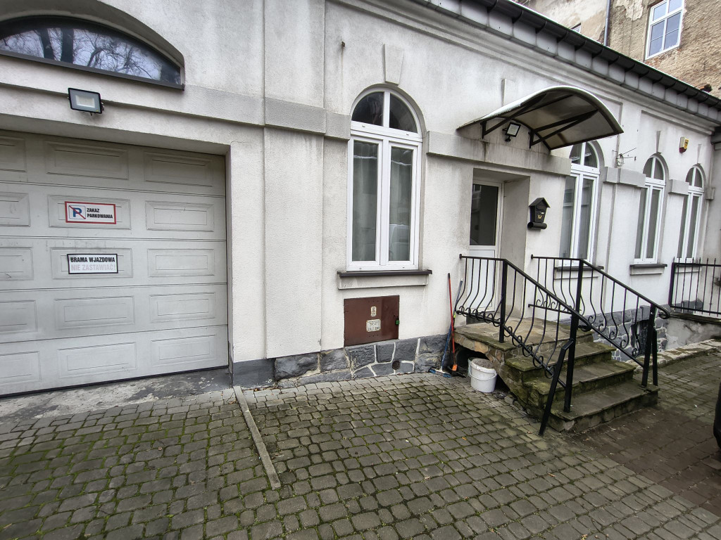 Building for sale, śląskie, dr. Norberta Barlickiego (Bielsko-Biala, Poland)