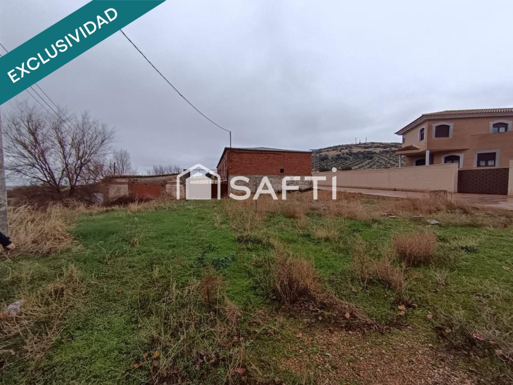 Urban land For sell in Navalucillos, Los in Toledo