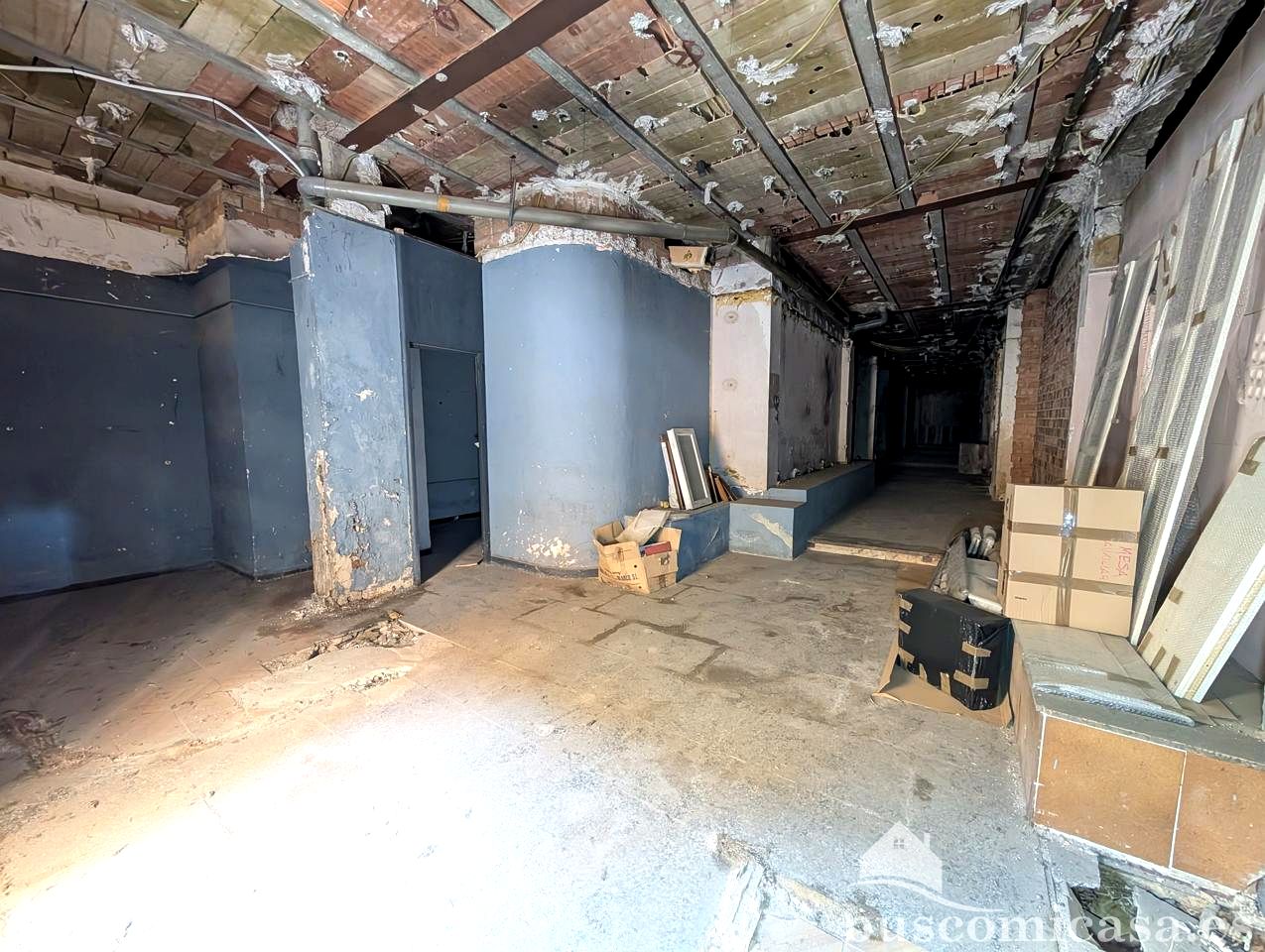 Premises to be renovated in Calle La Cruz