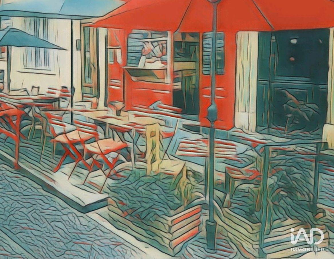 Building for sale in Trets, France