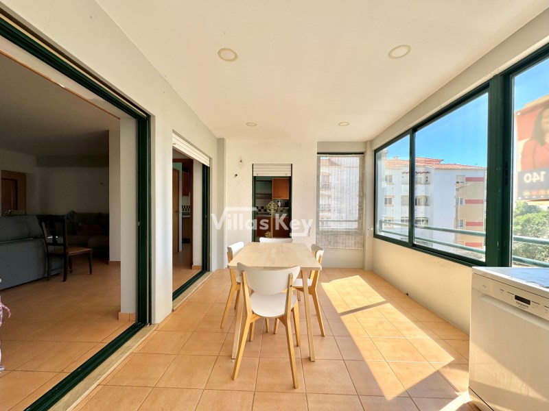 Come visit with Villas Key! 3 bedroom apartment with excellent areas, Lagos/Algarve/Portugal.