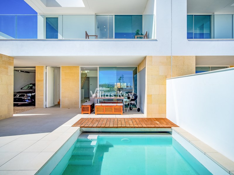 Modern 3-Bedroom Villa with Pool for Sale in Lagos - Algarve