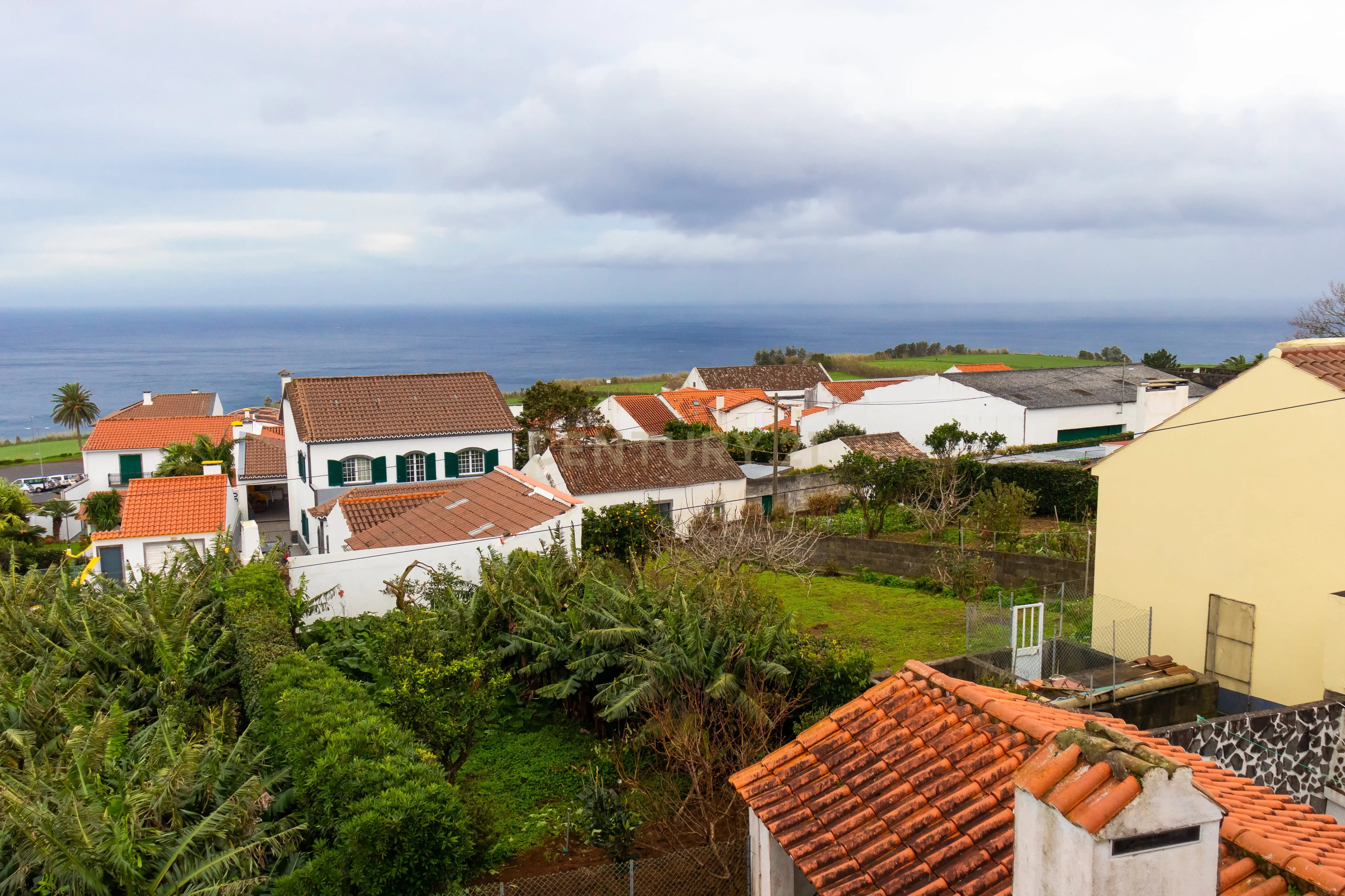 3 Story Property with Potential for Tourism or Business