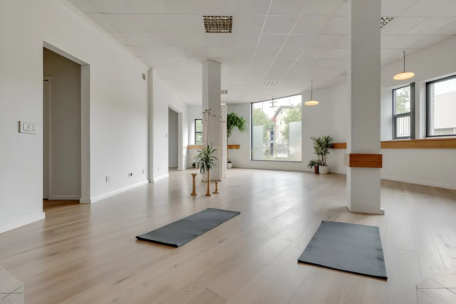 Commercial premises for sale in Irún – Palmera Montero: Where ideas take shape