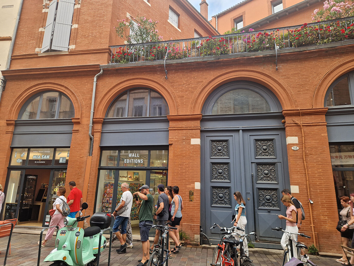 Commercial for sale in Toulouse, France