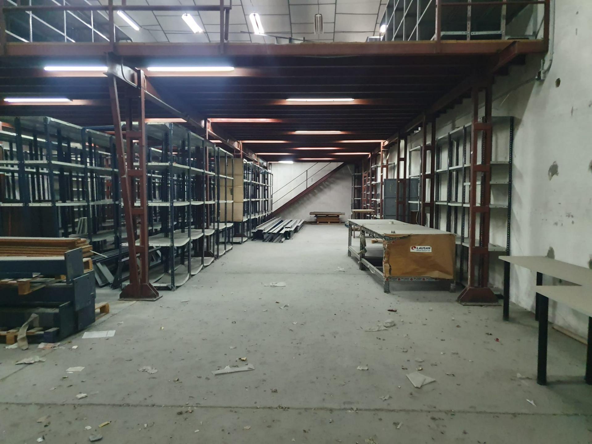 WAREHOUSE FOR SALE NEXT TO HYTASA AVENUE