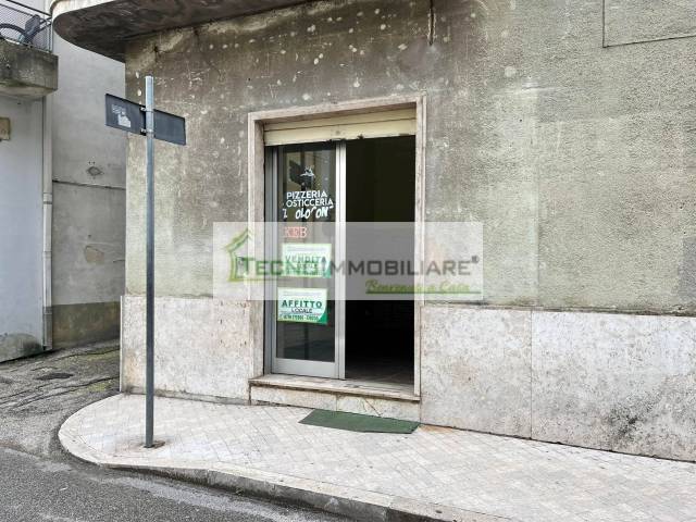 Building for sale, Corso Vittorio Emanuele (Pontecorvo, Italy)