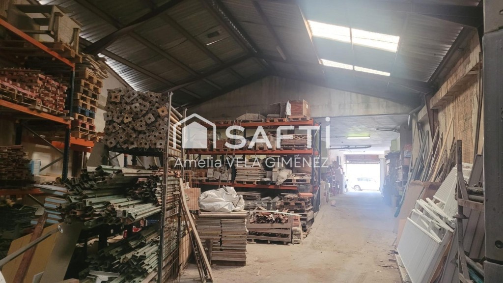 Commercial Premises For sell in Sagunto in Valencia