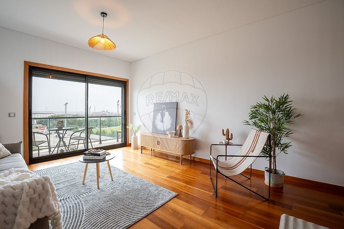 Condo for sale in Seixal, Portugal