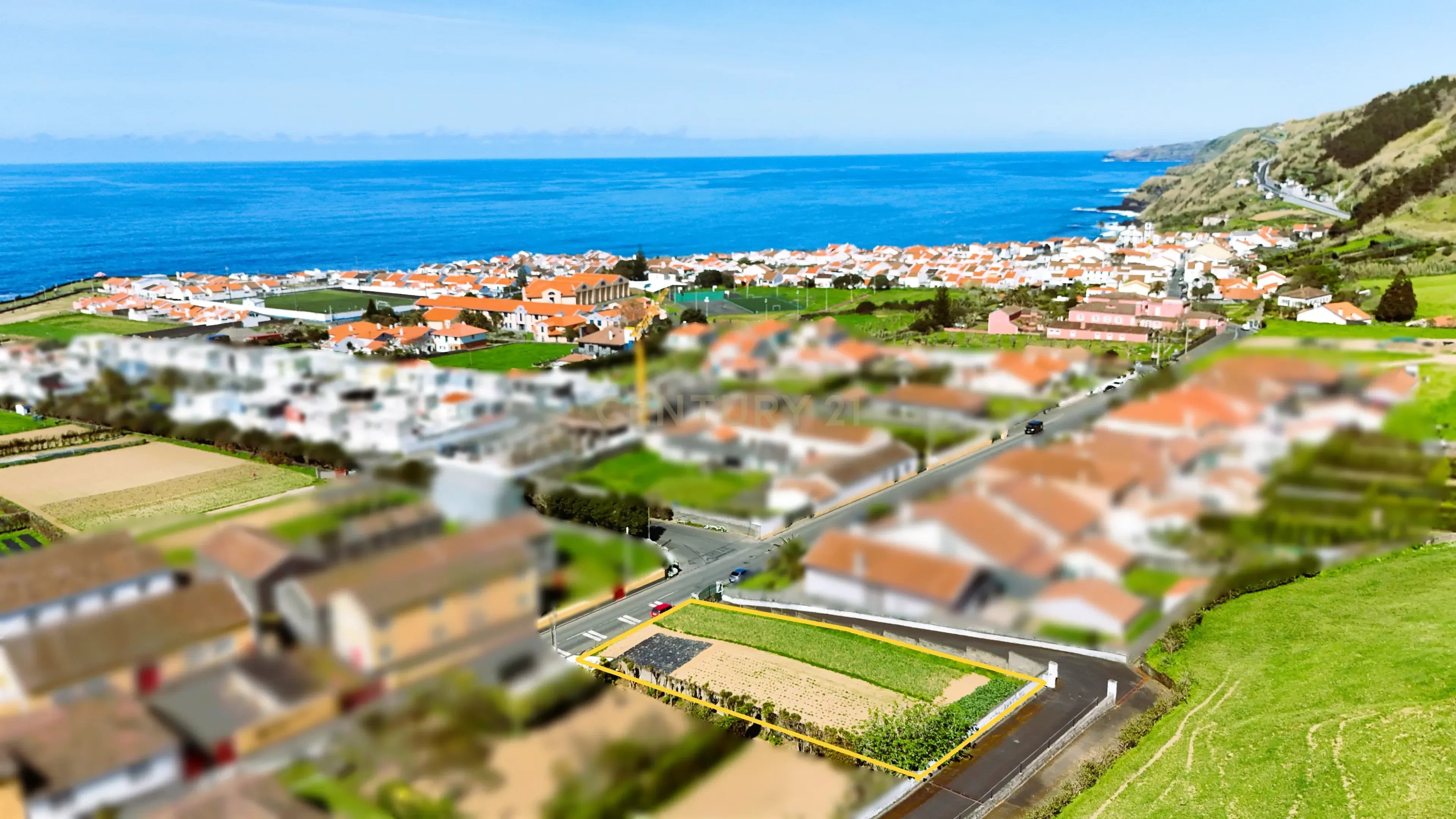 Exclusive 826 sqm Plot in Maia with Project – Your Dream Home Awaits!