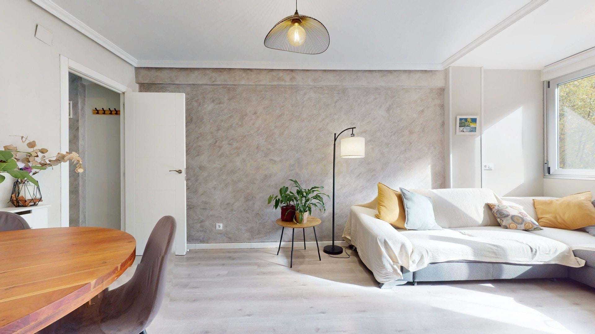 Renovated 3-Room Apartment in Alcalá de Henares, Madrid