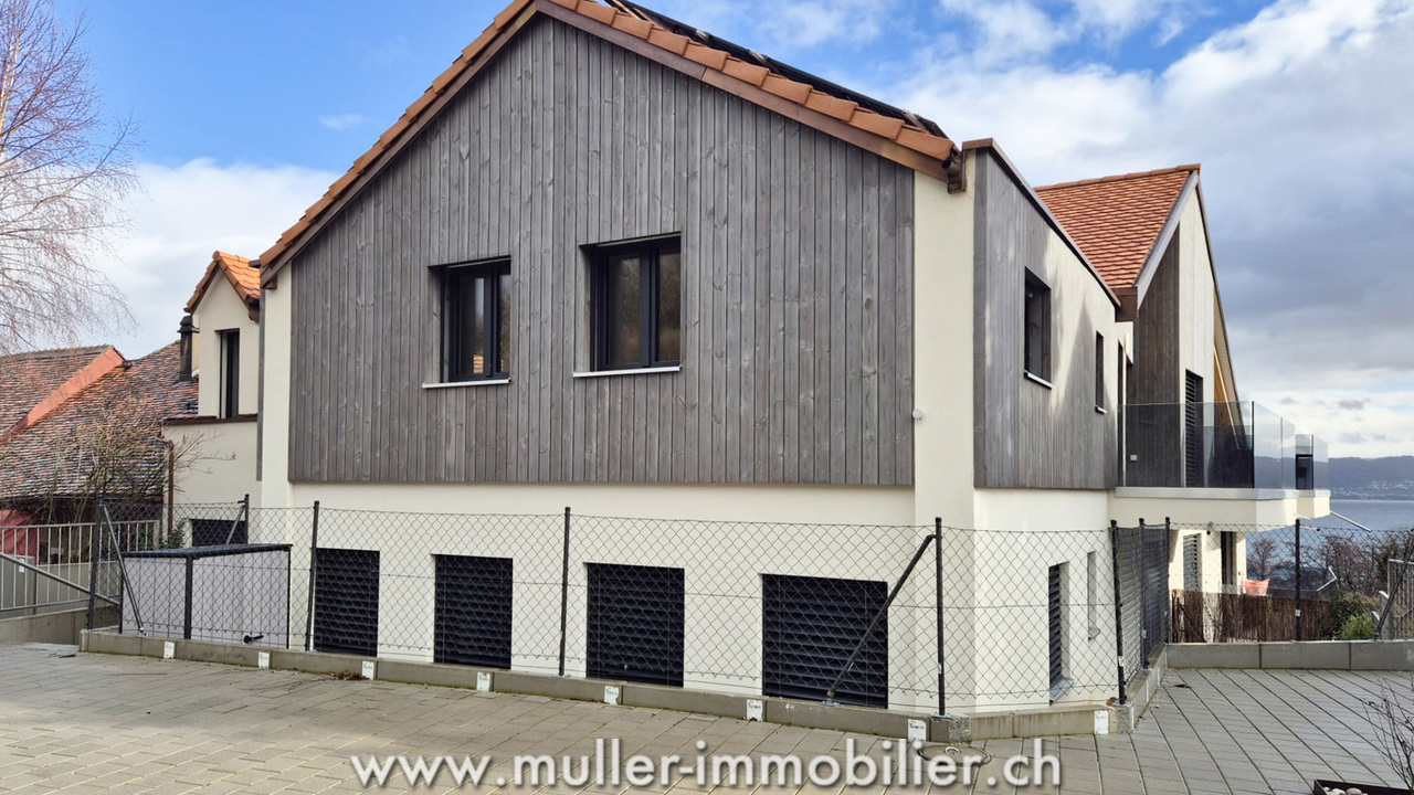 New apartment with balcony in the attic in Concise