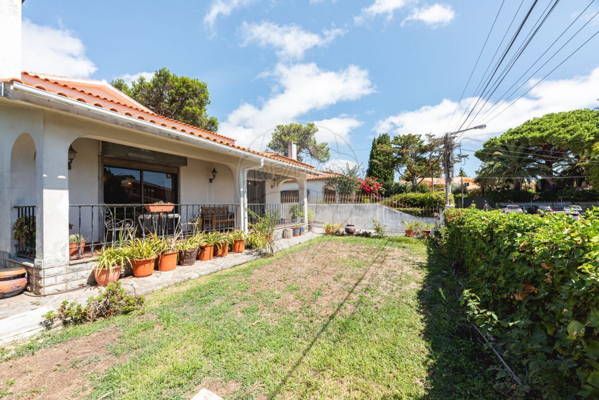 4 bedroom villa for sale in Cascais