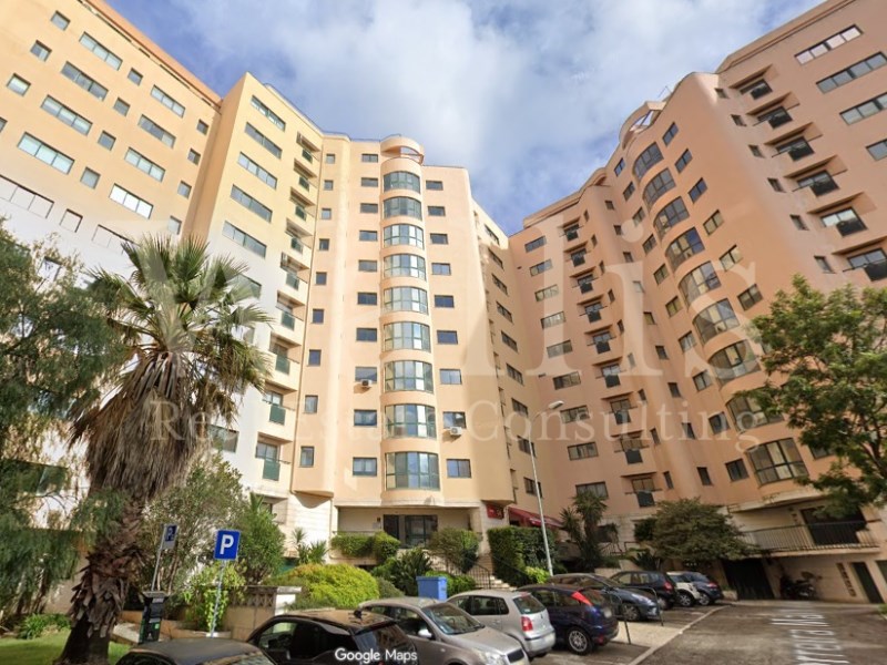 Office for sale | 461sqm | Eça de Queiróz Building